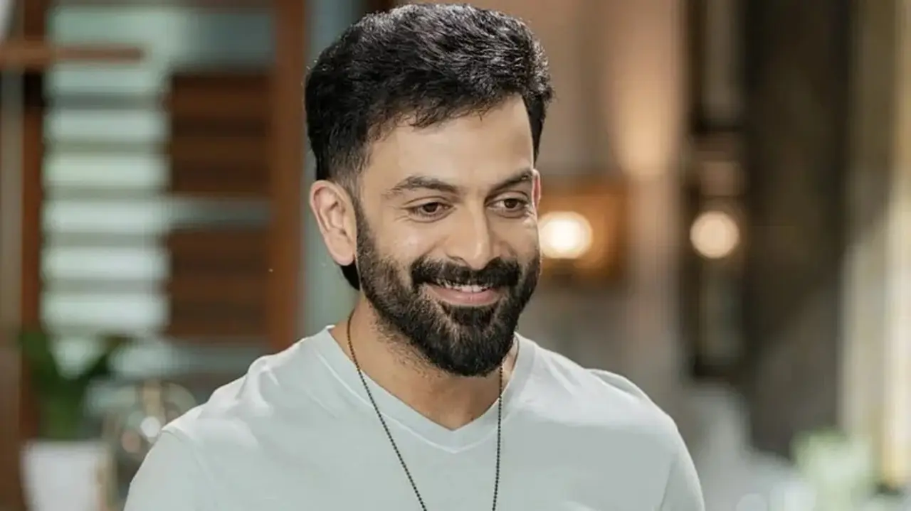 Prithviraj Sukumaran 
Acclaimed Malayalam actor and filmmaker who received the Golden Visa as a recognition of his cinema success. He was awarded in 2021